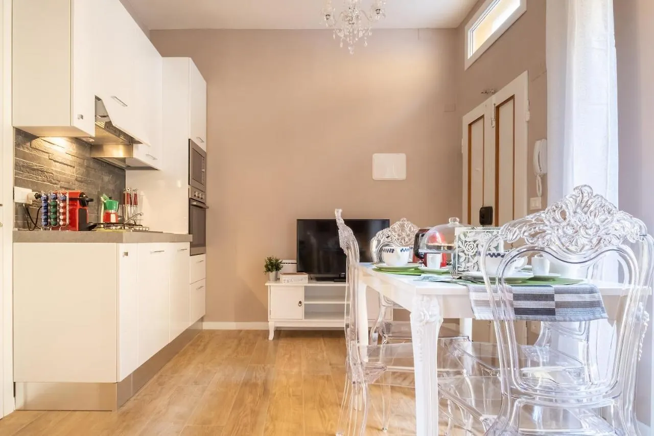 Casa Petronio Apartments Bologna Center Italy